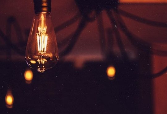Smart Bulb Benefits That Transform Your Home Instantly 2025